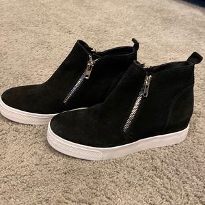 Steve Madden Wedge Zipper Sneakers Size 10 - never worn